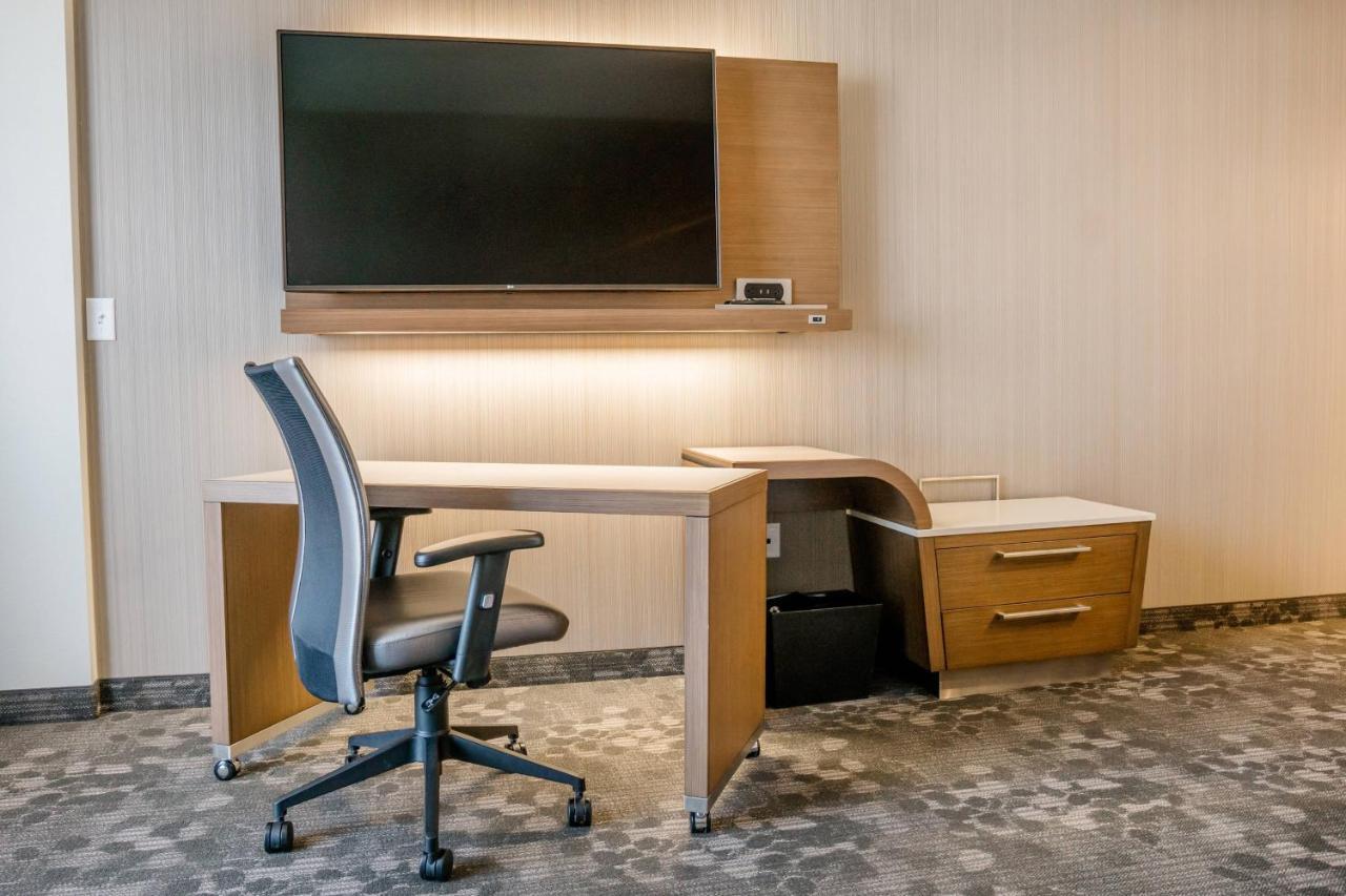 Hotel Courtyard By Marriott Fargo Zewnętrze zdjęcie